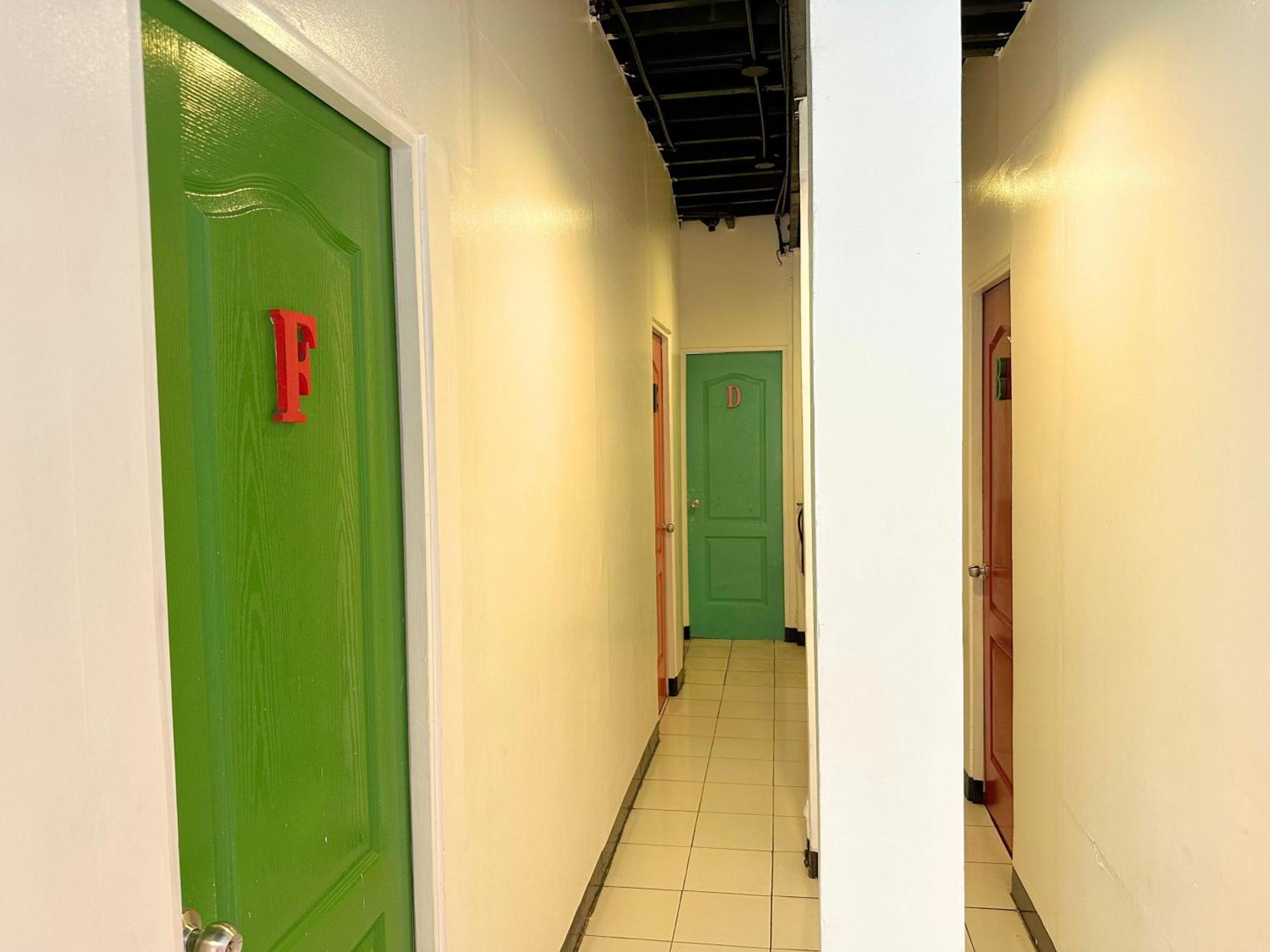 Dormitelsph Bgc Hotel San Pedro Makati Eksteriør billede